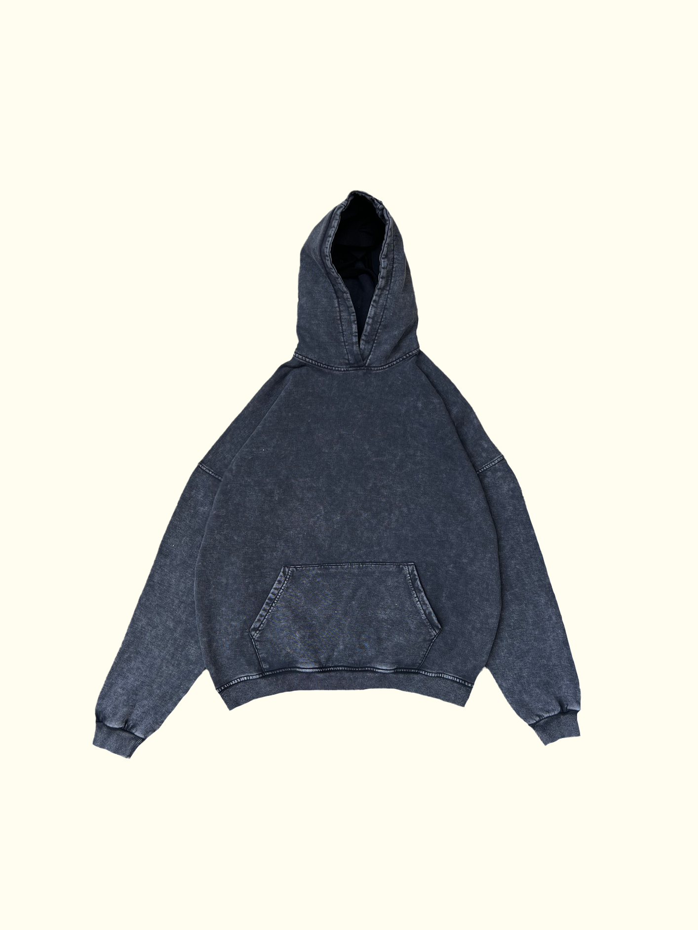 BLACK_HOODIE